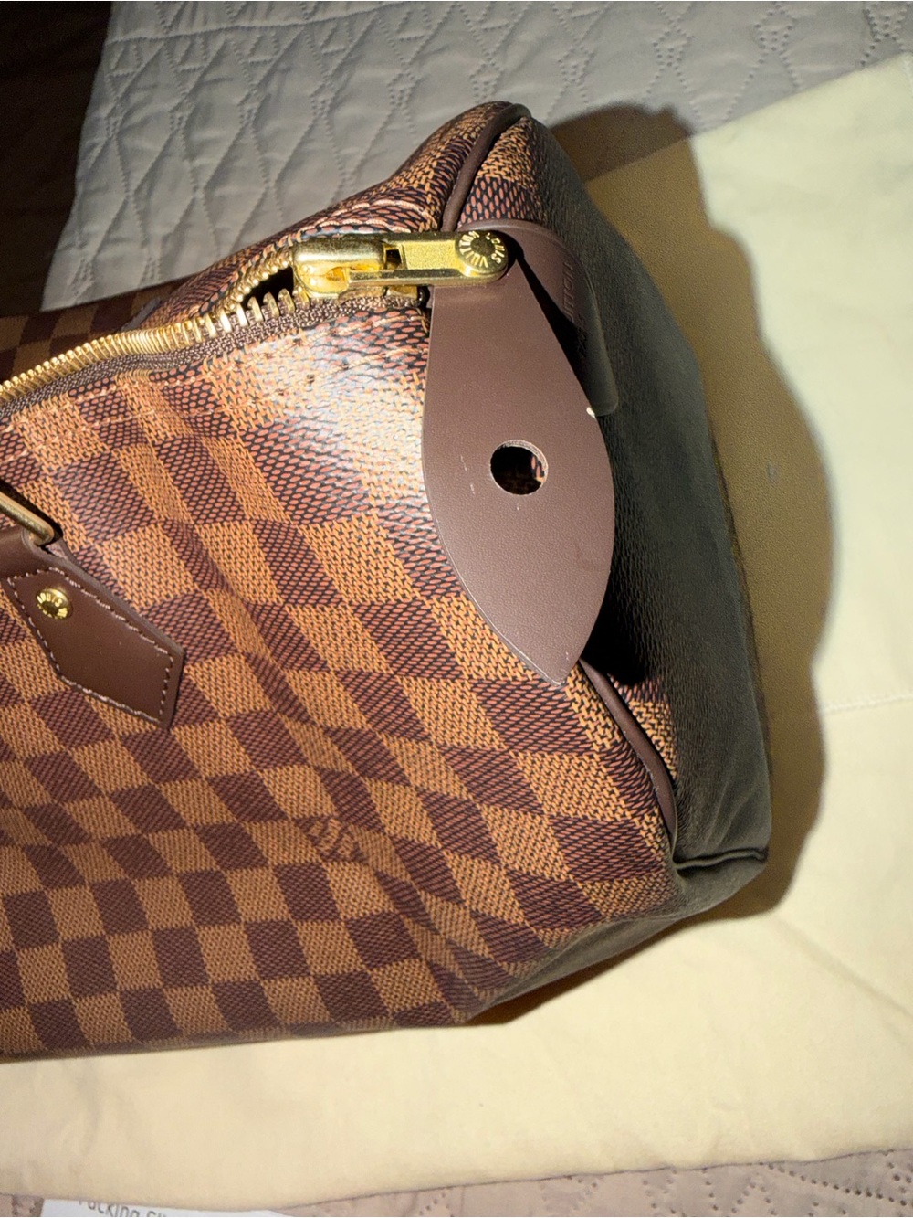Louis Vuitton Speedy 35 Damier Ebene with Red Interior - Picture 6 of 11